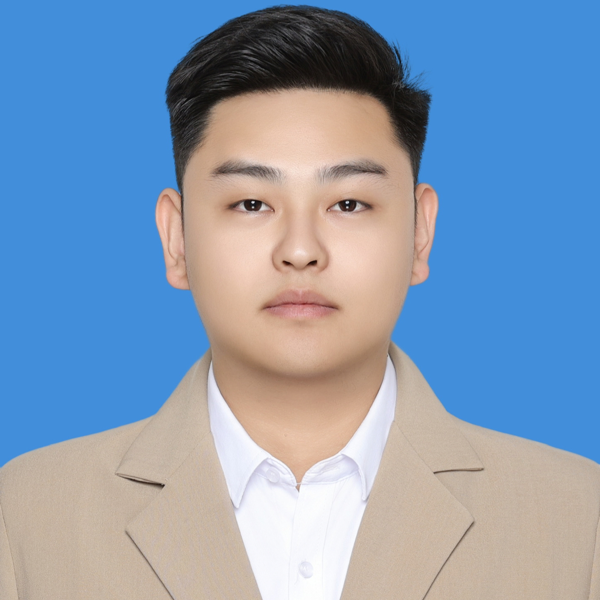 张枭